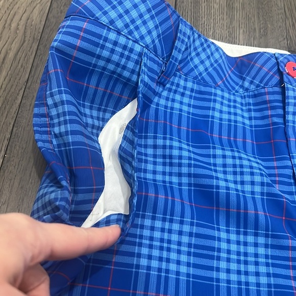 Men’s puma checkered golf shorts with pockets - Picture 4 of 7